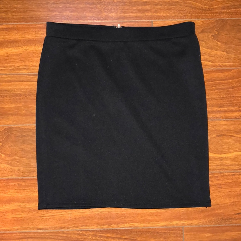 Pencil skirt